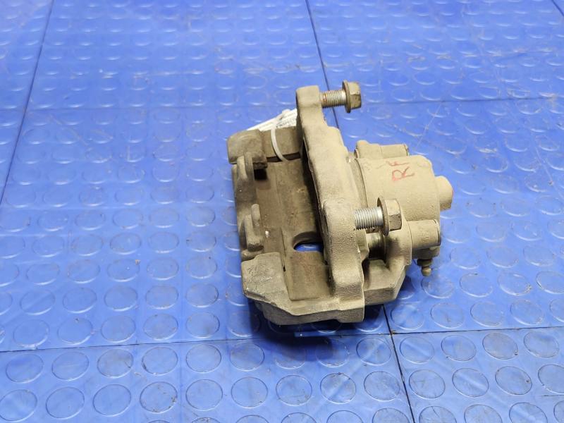 2015 Volkswagen Beetle Caliper
