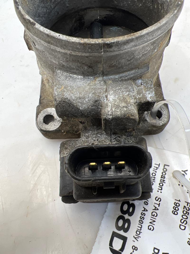 1999 Ford F-250 Super Duty Throttle Body/Valve Assy