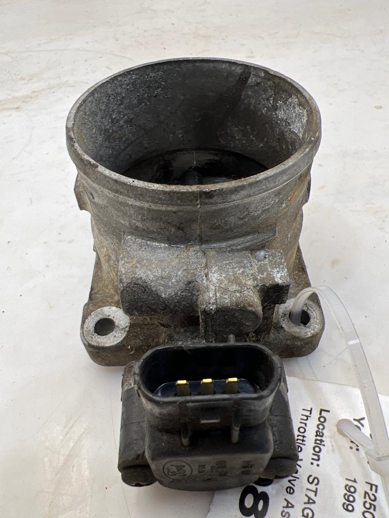 1999 Ford F-250 Super Duty Throttle Body/Valve Assy