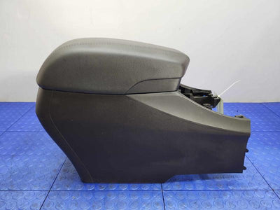 2015 Hyundai Santa Fe Front Console