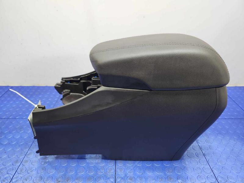 2015 Hyundai Santa Fe Front Console