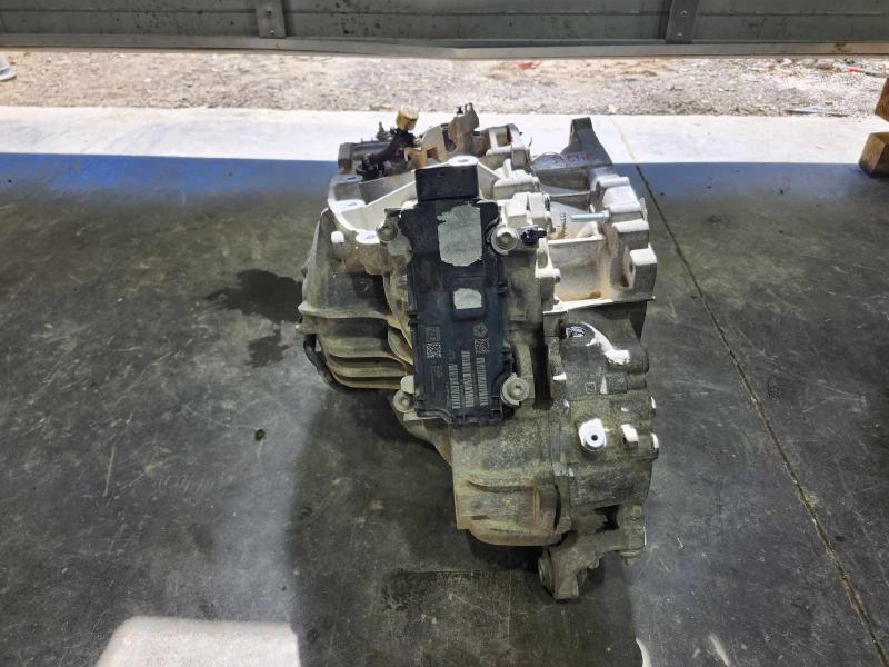 2016 Chrysler 200 Transmission Assy.