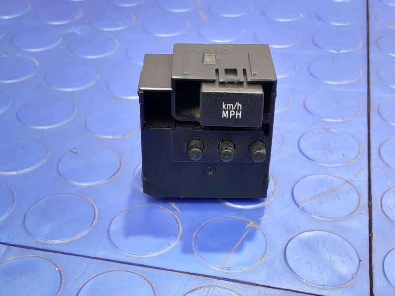 2010-2011 Toyota Prius MPH KPH Switch Trip Meter Genuine OEM 8497547050