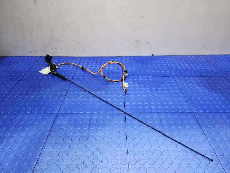 2015 Ford F-150 Antenna