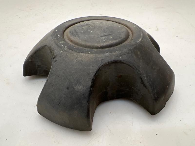 1997 Toyota RAV4 Center Cap