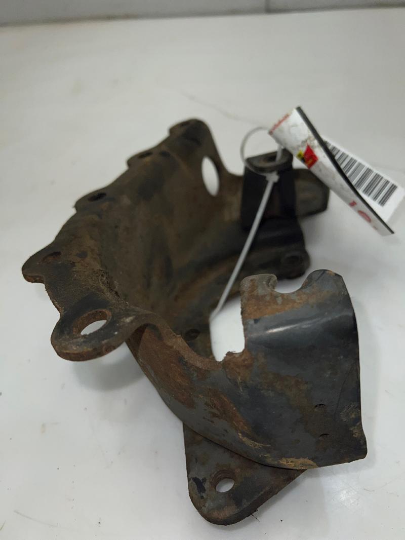 1989 Chevrolet Silverado 1500 A/C Compressor Bracket