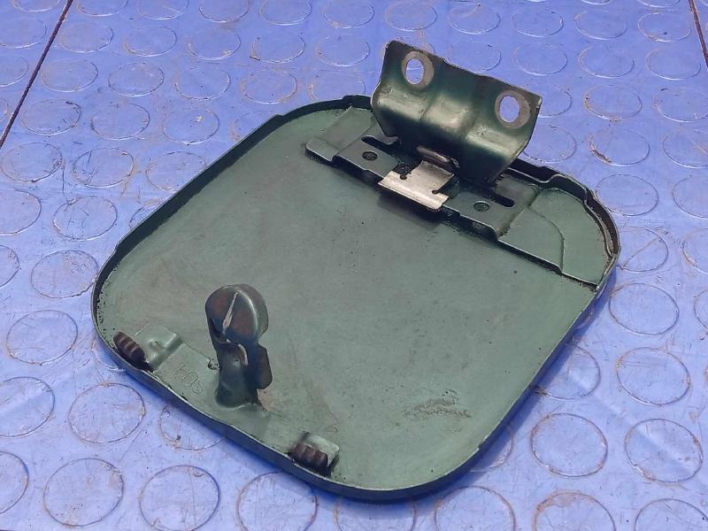 1997-2001 Honda CR-V Fuel Door Gas Flap Green G95P Genuine OEM 63910S10E00ZZ