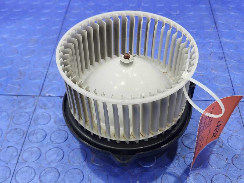 2015 Subaru Forester Blower Motor