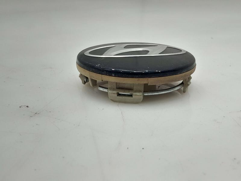 2018 Hyundai Elantra Center Cap