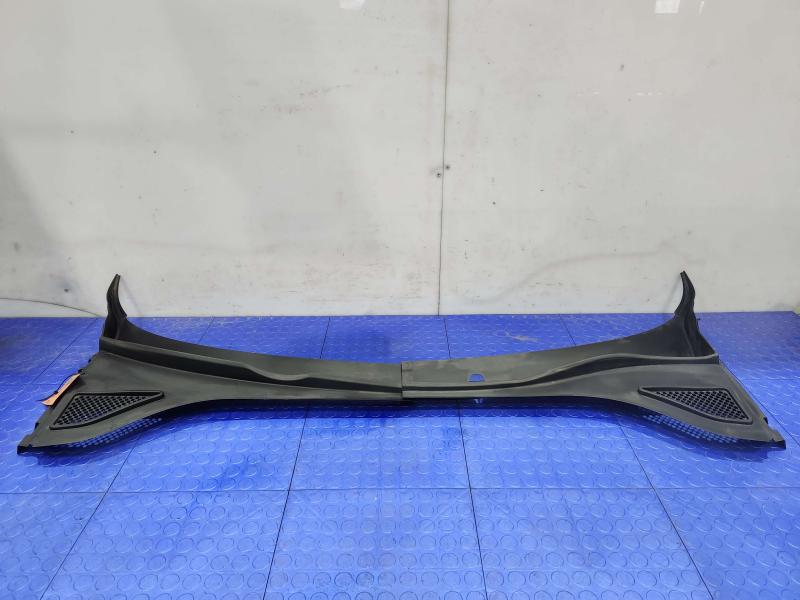 2012-2019 Volkswagen Passat Cowl Panel Grille Water Deflector OEM 561819403A9B9