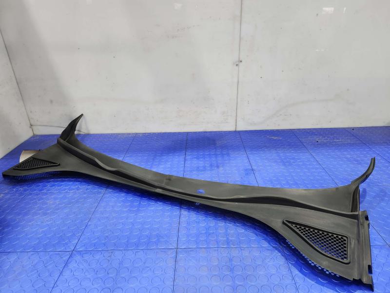 2012-2019 Volkswagen Passat Cowl Panel Grille Water Deflector OEM 561819403A9B9