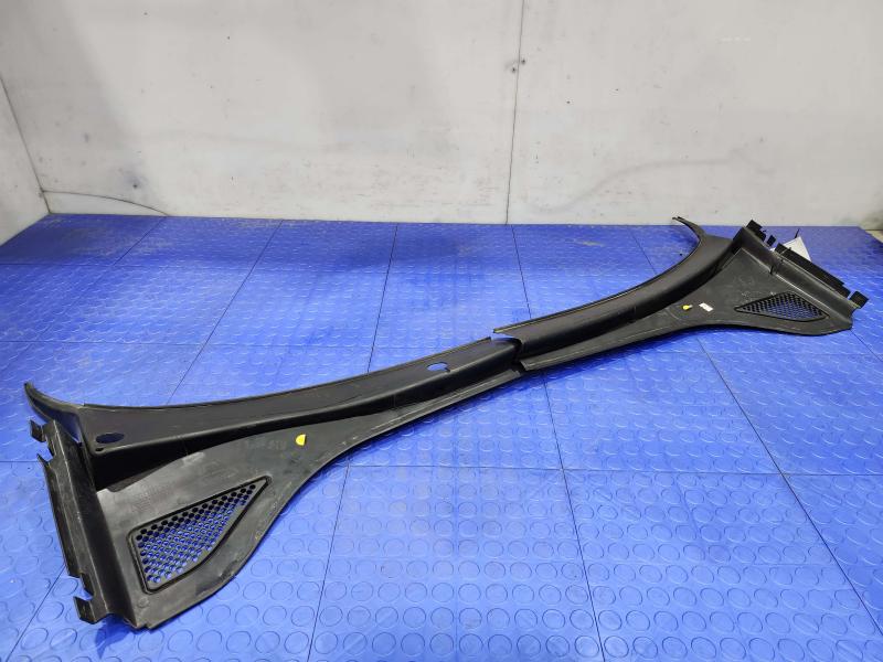 2012-2019 Volkswagen Passat Cowl Panel Grille Water Deflector OEM 561819403A9B9