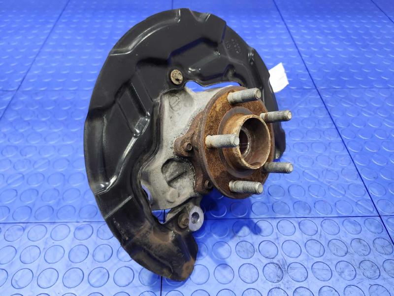 2016 Lincoln MKX Spindle Knuckle Front