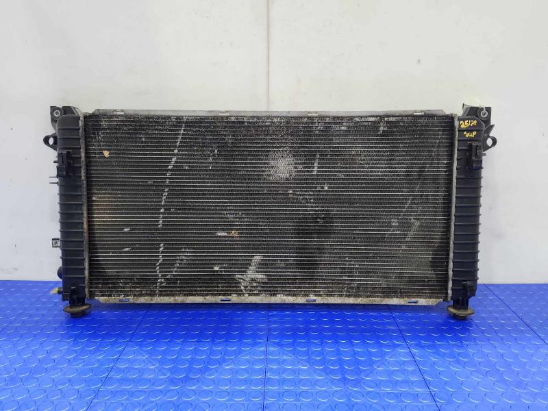 2014 Chevrolet Silverado 1500 Radiator