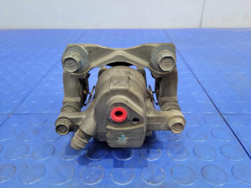 2015 Toyota Camry Caliper