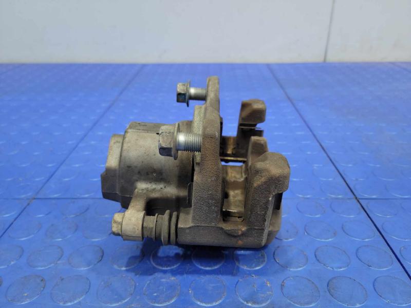 2015 Toyota Camry Caliper