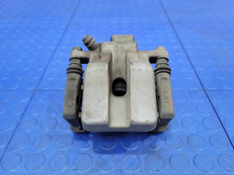 2015 Toyota Camry Caliper