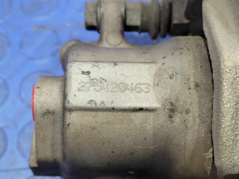 2015 Toyota Camry Caliper