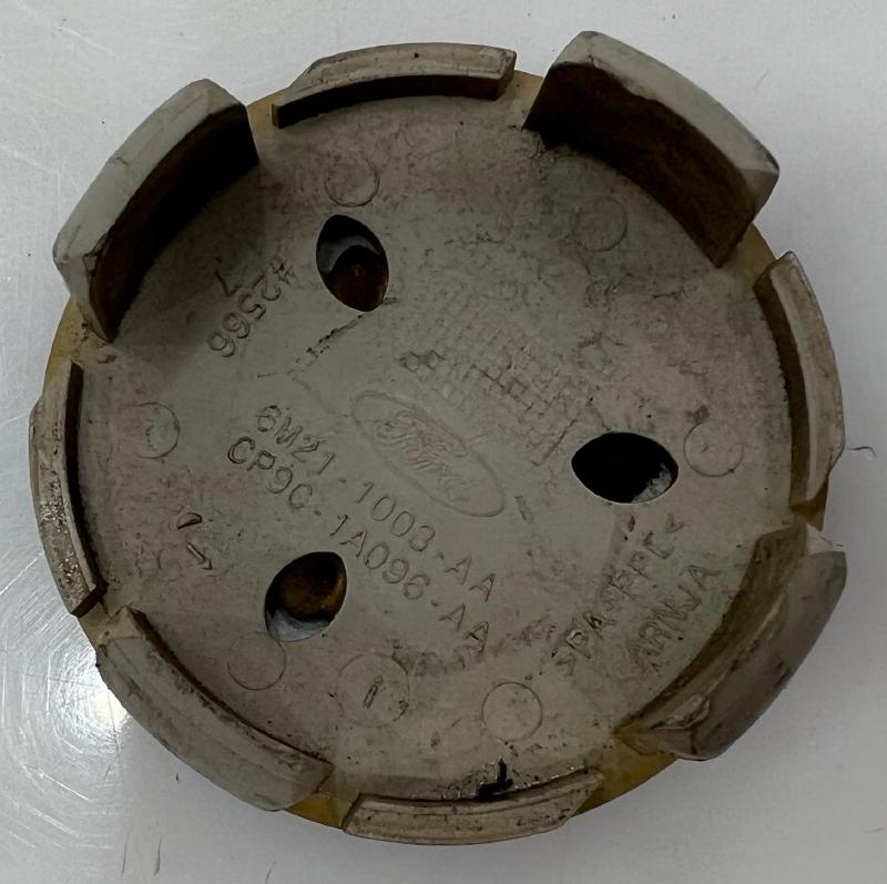 2013 Ford C-MAX Center Cap