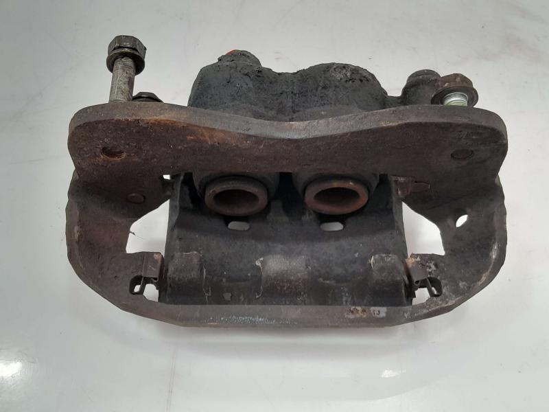 1992 Toyota Previa Caliper