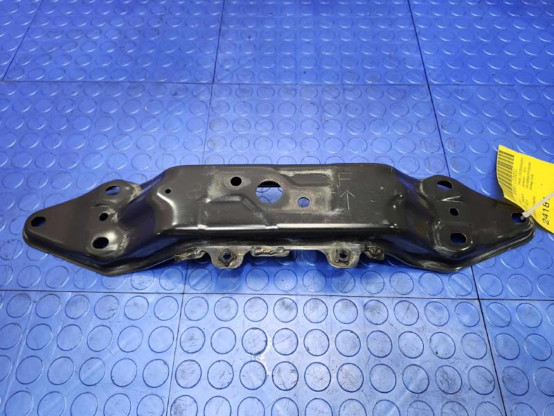 2015-2019 Subaru Outback 2.5L CVT Transmission Crossmember OEM 41011AL010