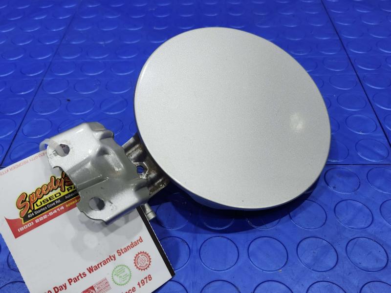 2010-2015 Toyota Prius Fuel Door Gas Flap Silver 1F7 Genuine OEM 7735047030