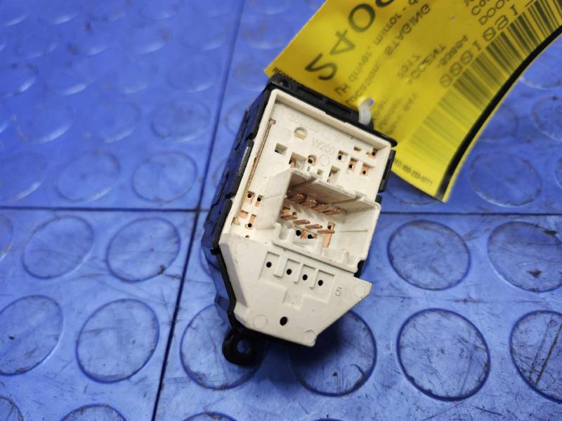 2017 Hyundai Accent Door Switch Front