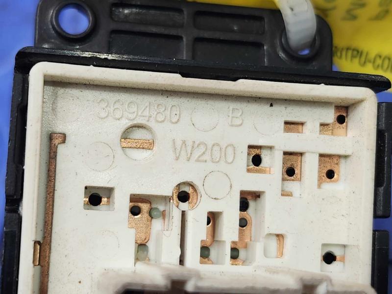 2017 Hyundai Accent Door Switch Front