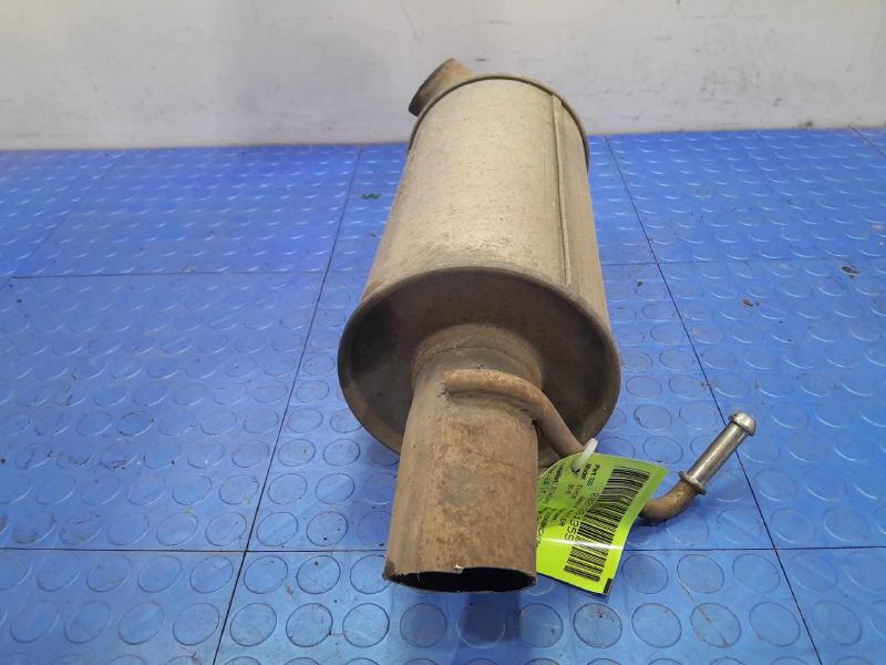 2015 Chevrolet Tahoe Muffler