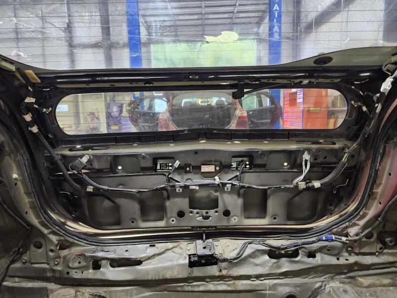 2010 Toyota Prius Back Glass/Window