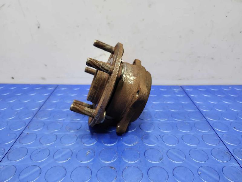 2007-2018 Hyundai Santa Fe AWD Rear Wheel Bearing Hub Assembly OEM 517502B000
