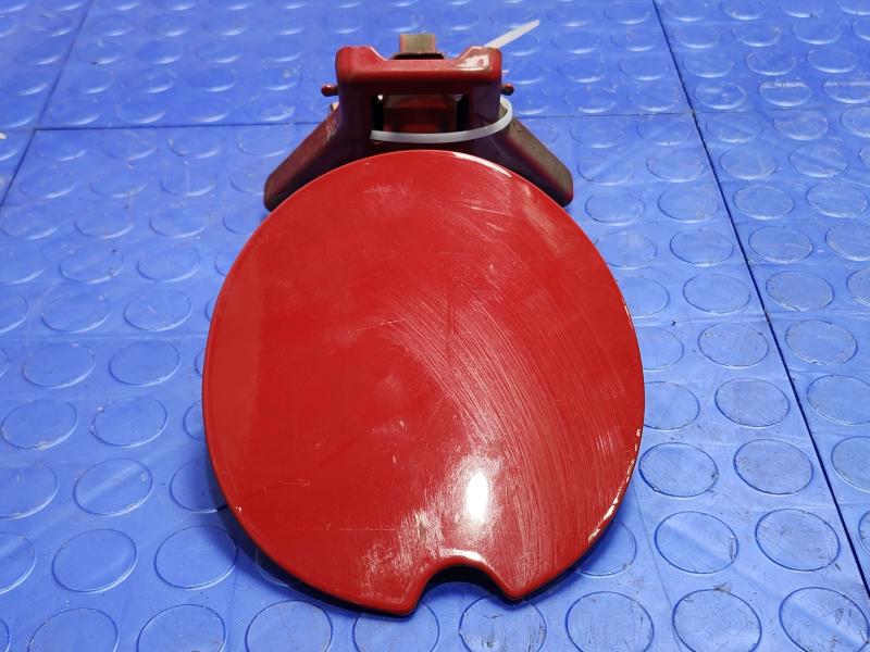 2007 Pontiac Solstice Fuel Tank Door