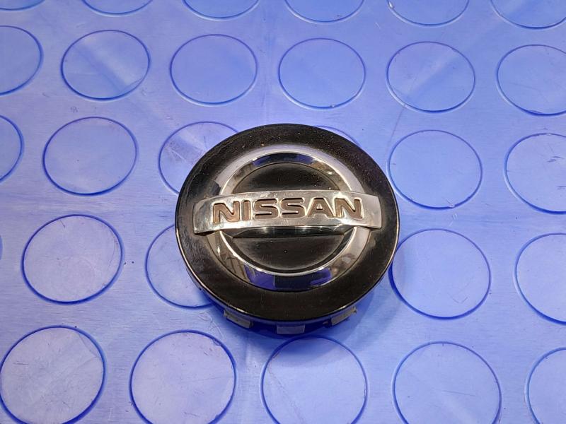 2021 Nissan Versa Center Cap