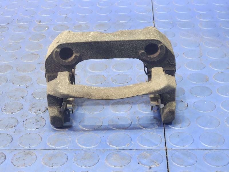 2014 Toyota Prius Caliper