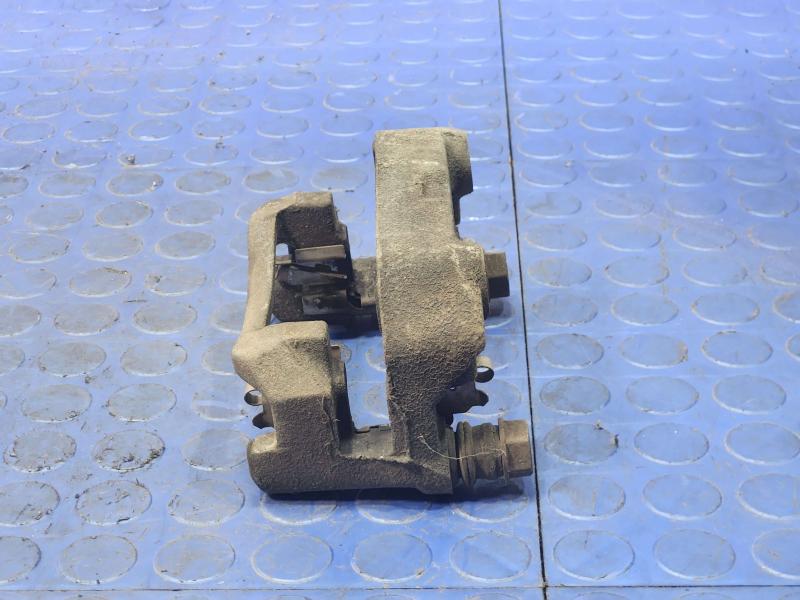 2014 Toyota Prius Caliper