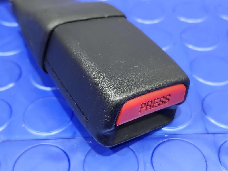 2008 Lexus LS 460 Rear Seat Belt