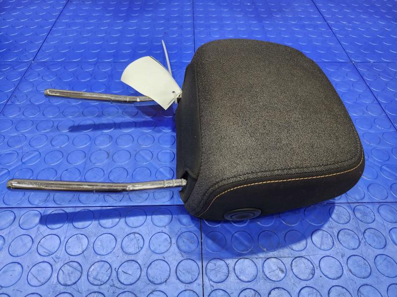 2018 Chevrolet Equinox Headrest