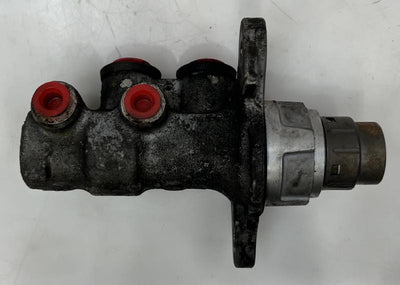 2013 Chrysler Town & Country Master Cylinder
