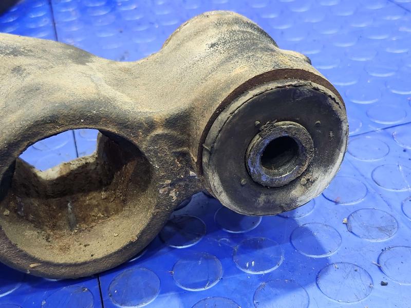 2017 Chevrolet Silverado 2500 Lower Control Arm Front