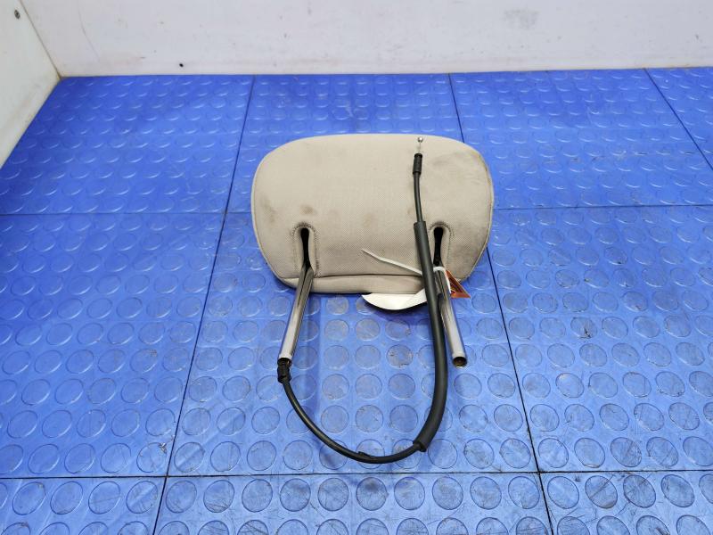 2016 Kia Sedona Headrest