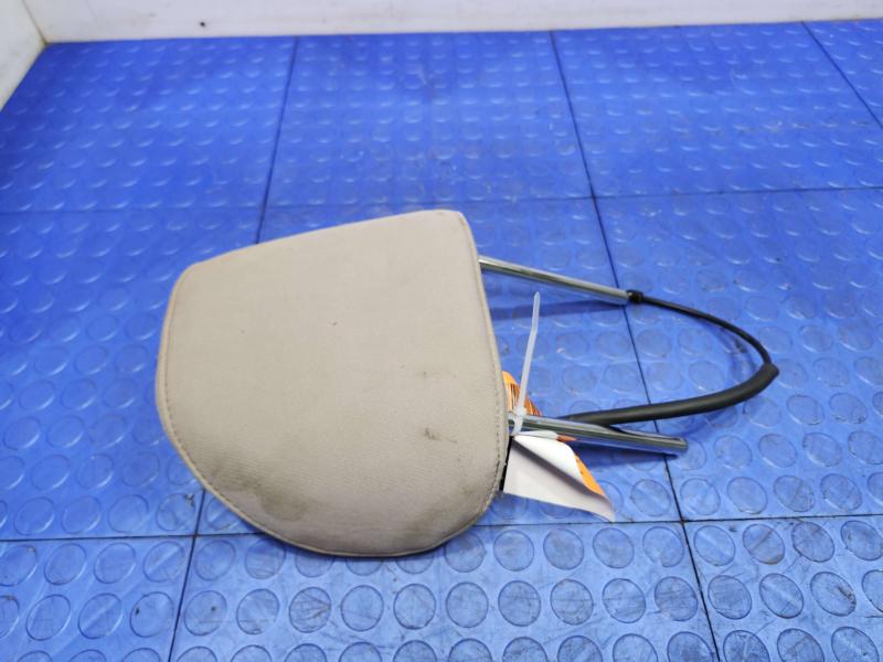 2016 Kia Sedona Headrest