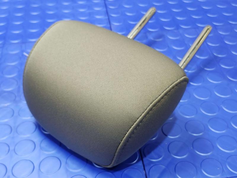 2013 Ford Fusion Headrest