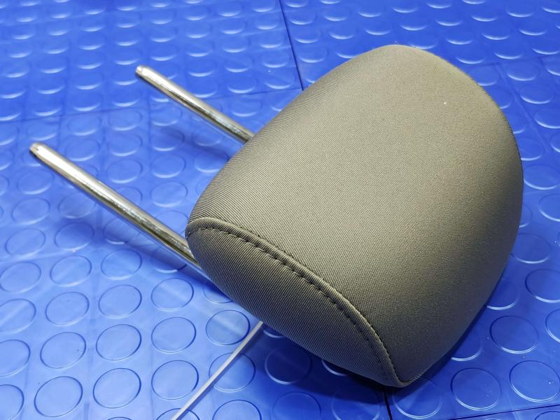 2013 Ford Fusion Headrest