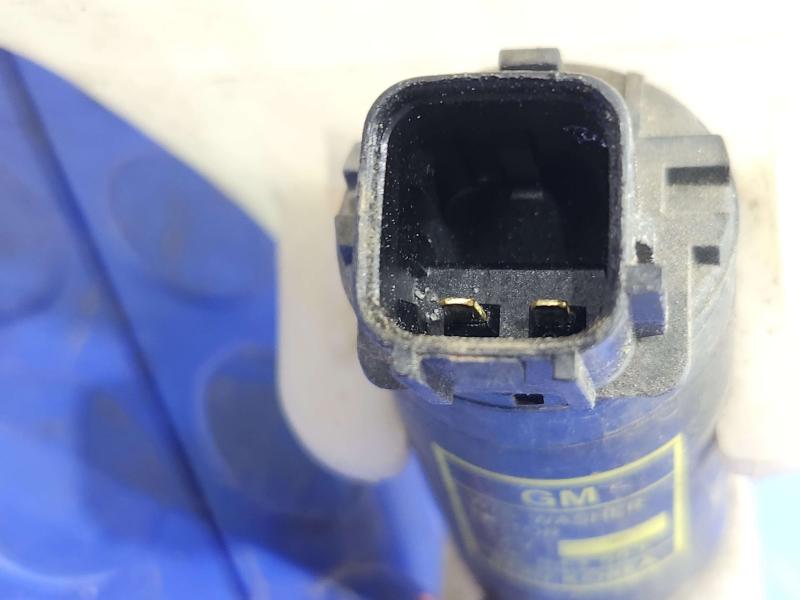2014 Chevrolet Spark Washer Bottle