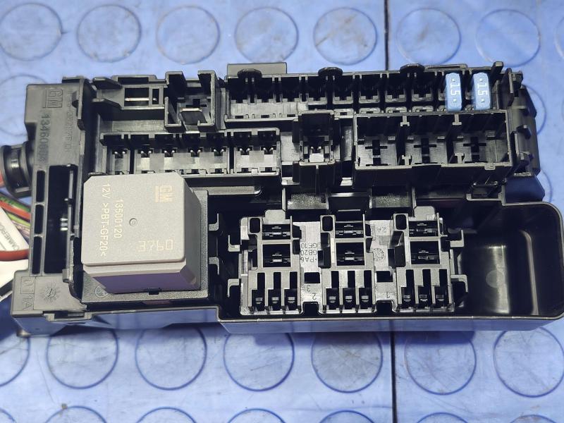 2018-2020 Buick Regal Cabin Fuse Box Relay Junction Block OEM 13460664