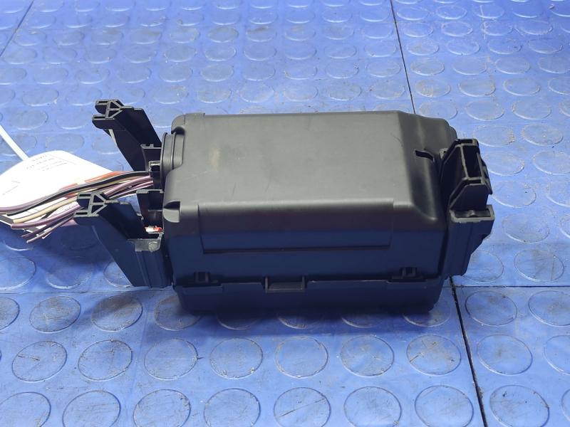 2018-2020 Buick Regal Cabin Fuse Box Relay Junction Block OEM 13460664