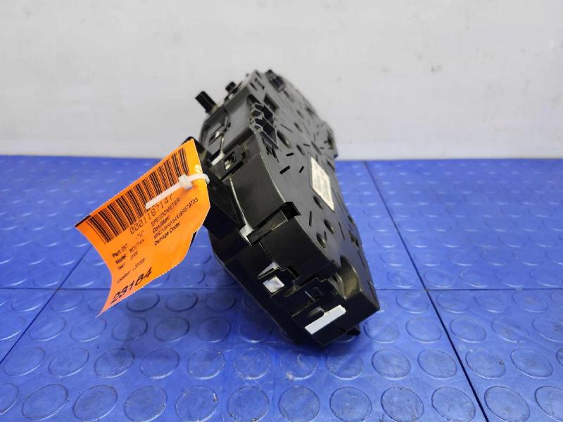2009 Volkswagen Routan Speedometer