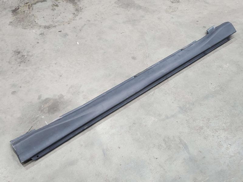 2005 Lexus RX 330 Rocker Moulding
