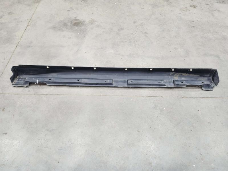 2005 Lexus RX 330 Rocker Moulding