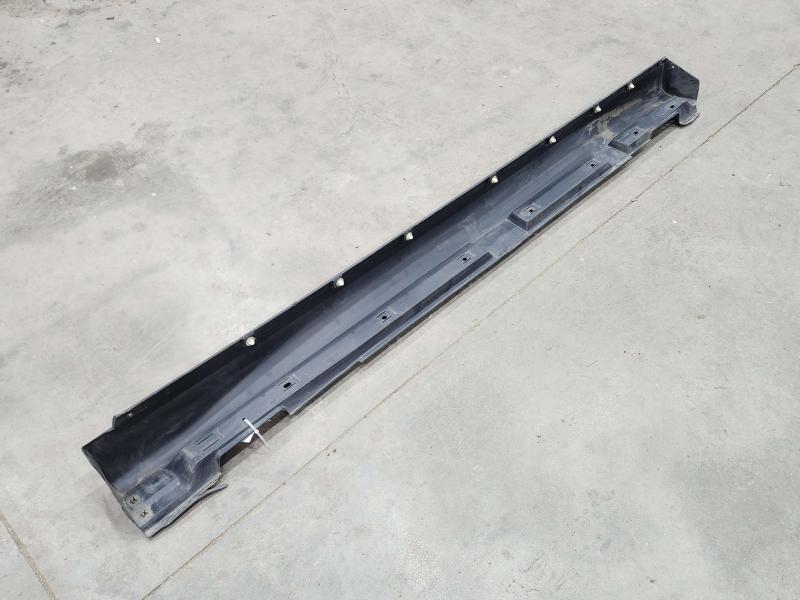 2005 Lexus RX 330 Rocker Moulding